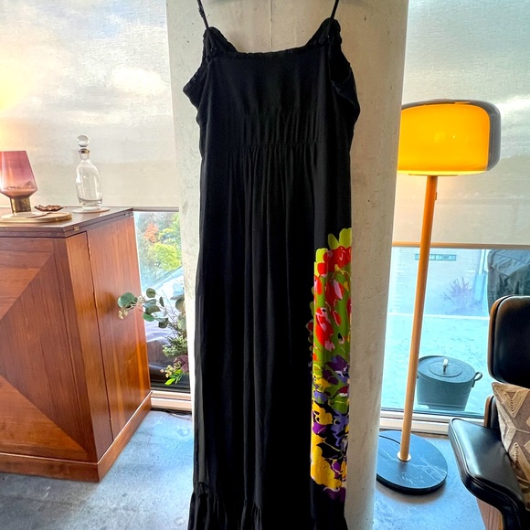 Kensie maxi dress with flower print, US medium. Good condition, barely used. - Picture 3 of 4